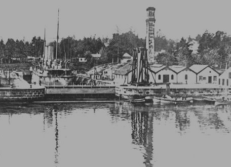 postcard of the Dockyard in Esquimalt 1910